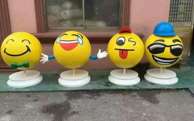 室內街邊創(chuàng)意玻璃鋼樹脂卡通搞怪表情雕塑